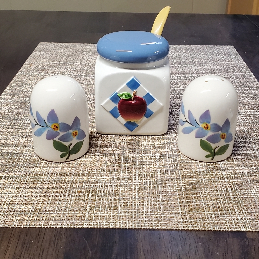 🔥 SOLD Salt & Pepper glazed ceramic Condiment set